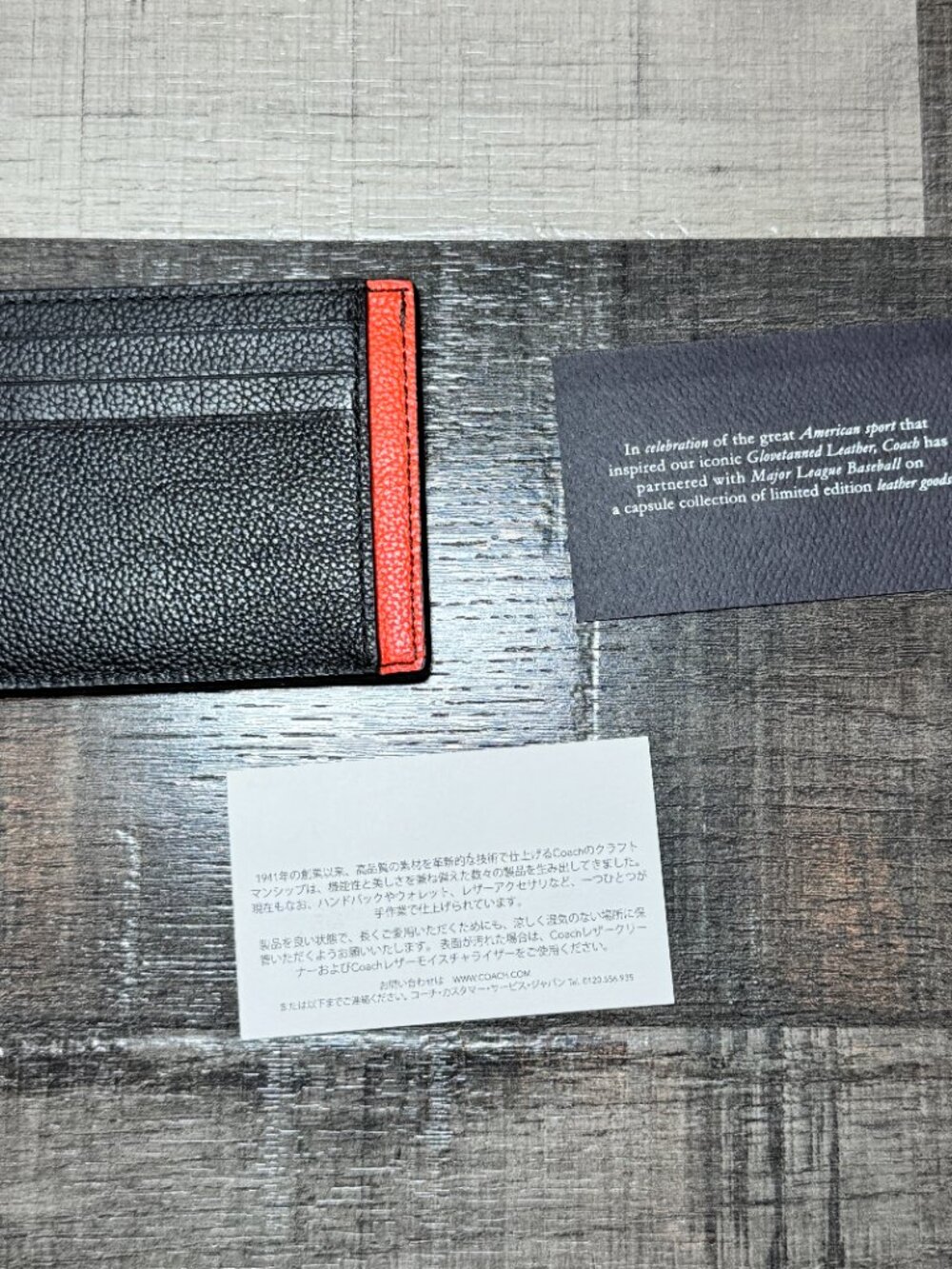 Coach SF Giants Edition Leather 9 Card Holder - San Francisco Giants - Picture 2 of 2